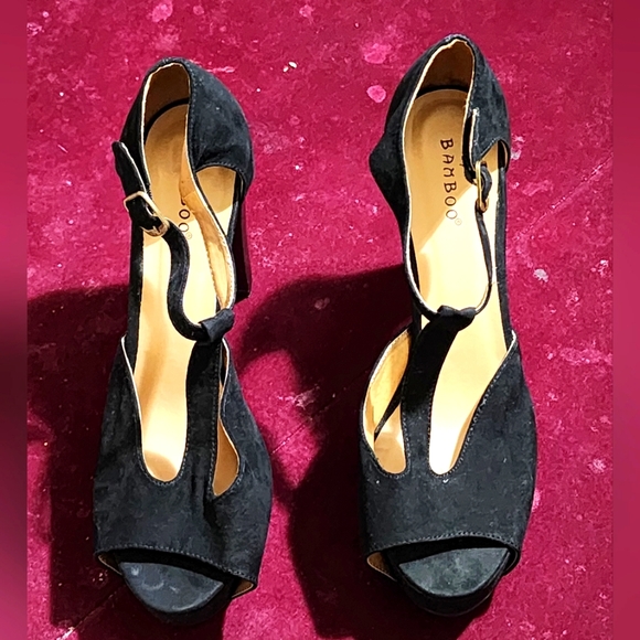 Bamboo Black High Heel Shoes 👠 - Picture 2 of 11